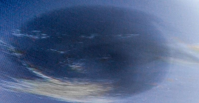 Таємничий темний вихор на Нептуні вперше побачений із Землі
