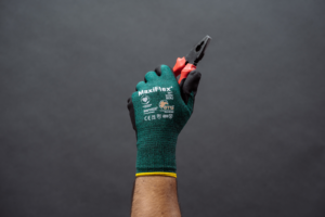 Стоимость защитных перчаток: разнообразие вариантов на рынке