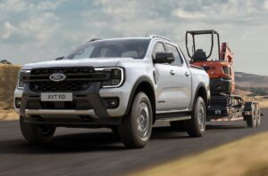 Пікап Ford Ranger отримав гібридну версію