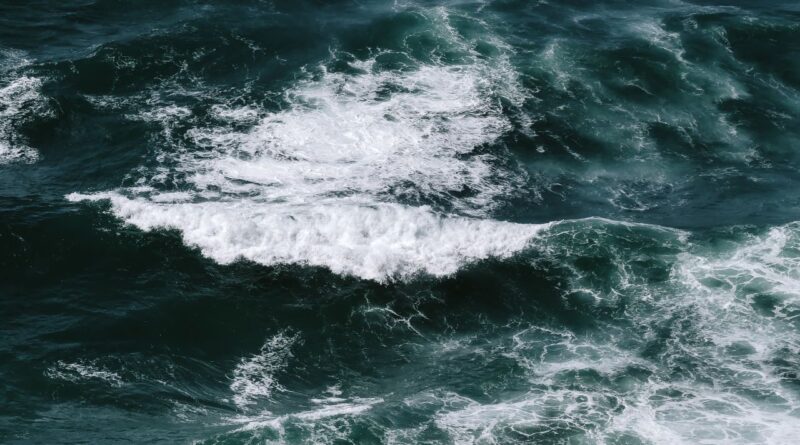 Різна концентрація електролітів захистила від злиття бульбашки у морській піні