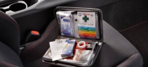 Водіям нагадали про штраф за відсутність автомобільної аптечки