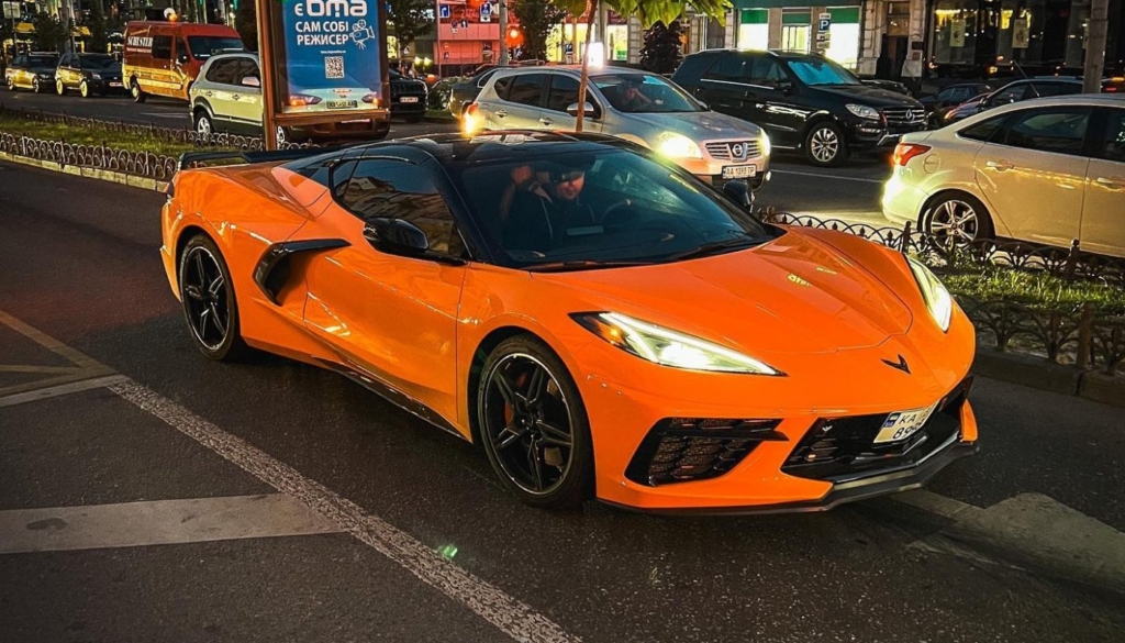 У Києві засвітився новий Chevrolet Corvette C8 (фото)