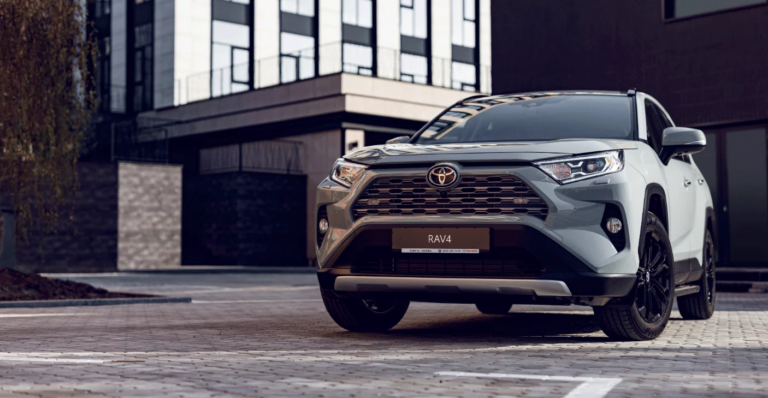 Популярний в Україні кросовер Toyota визнаний найненадійнішою моделлю компанії