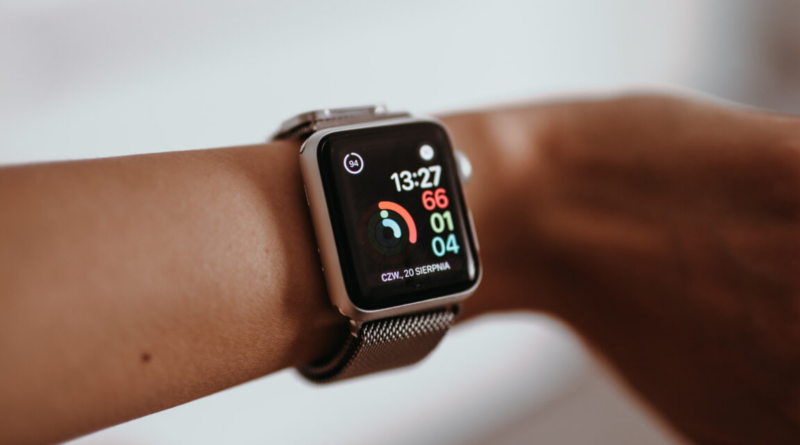 Жестове управління Apple Watch можна увімкнути на старому годиннику. Ось як це зробити