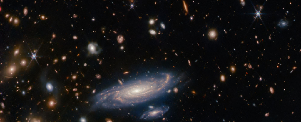 JWST виявив найдавніші галактики, і вони виглядають не так, як ми очікували
