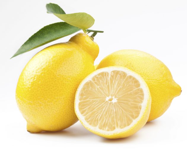 укуси комах: лимонний сік