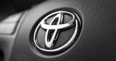 Toyota опублікувала перше зображення таємничої новинки (Фото)