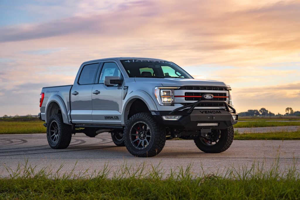 Компанія Hennessey представила 775-сильний суперпікап на базі Ford F-150