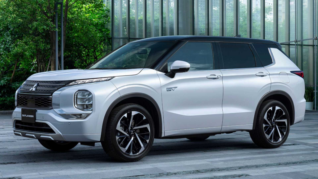 Mitsubishi привезла в Україну новий Outlander (Фото)