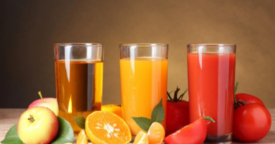 Чому гіпертонікам необхідно їсти фрукти та пити натуральний сік