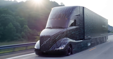 Volvo представила футуристичного конкурента Tesla Semi