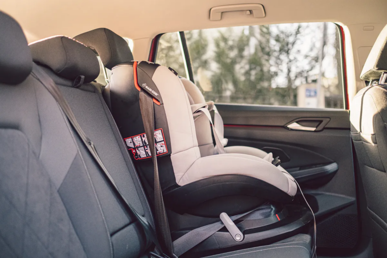 Раніше водіїв в Україні за це не штрафували, а тепер будуть: що змінилось в ПДР