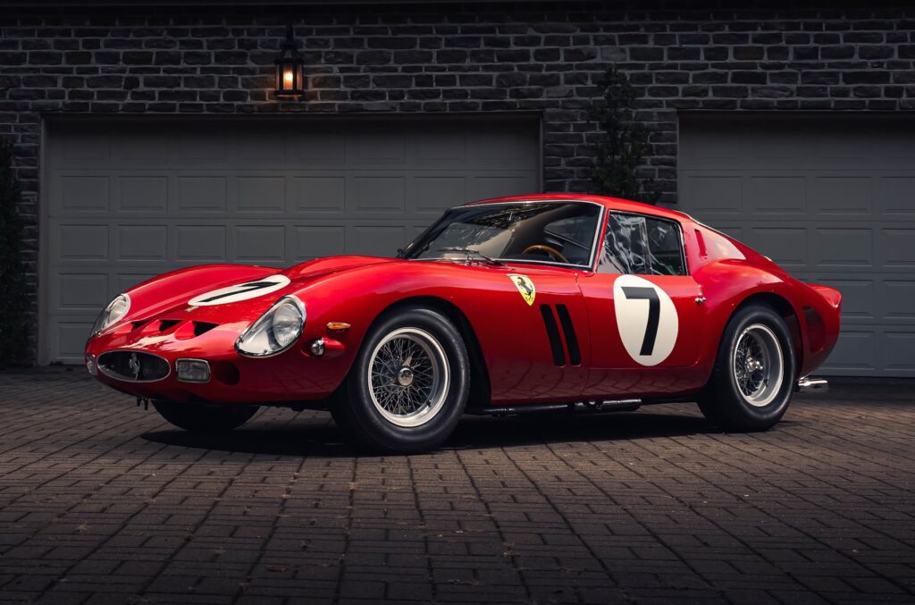 Купе Ferrari 250 GTO установило очередной аукционный рекорд