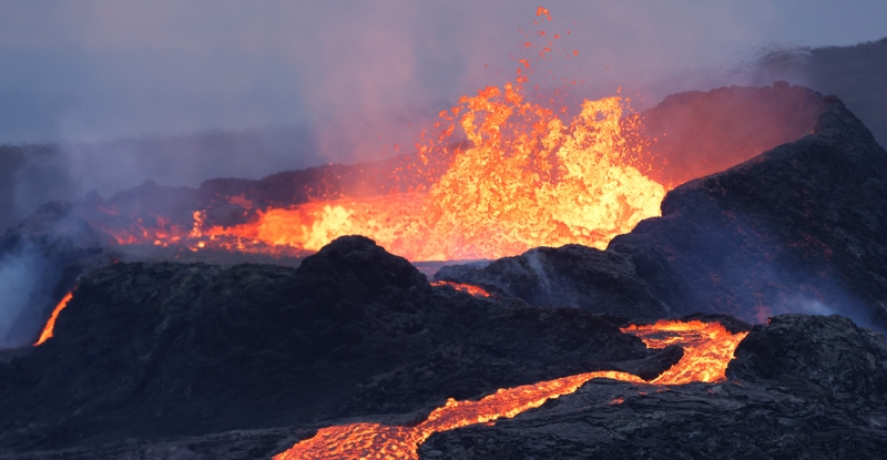 Виверження вулкану неминуче: В Ісландії оголошено надзвичайний стан