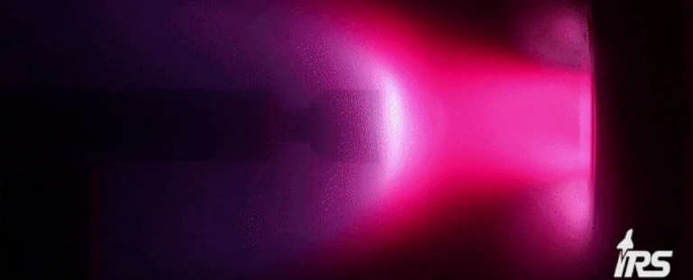 Вчені змоделювали, як це - зануритися на Уран