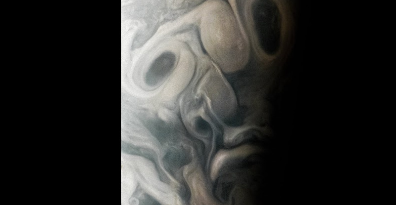 В хмарах Юпітера помітили моторошне "обличчя"