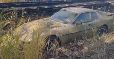 Покинутий в полі Porsche 944 отримав нове життя (Відео)