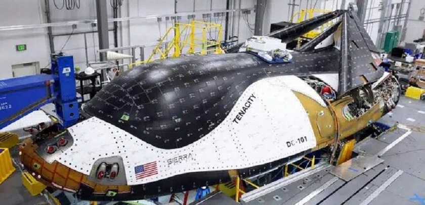 Конкурент SpaceX: NASA готується до випробування першого комерційного орбітального літака (фото)