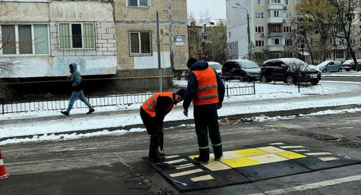 У столиці з’явилися унікальні “берлінські подушки” – для чого вони потрібні