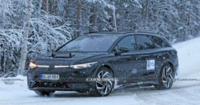 Новий універсал Volkswagen ID. 7 Tourer зняли на тестах у сніговій локації
