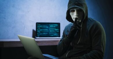 Російські хакери використовують нову схему для “злому” українців