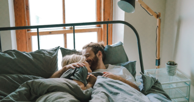 Сон на самоті виявився здоровішим за сон із партнером
