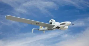 Може зависати над полем бою на 12 годин: Україна отримає німецький безпілотний комплекс LUNA NG