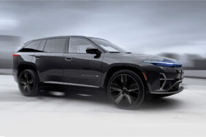 Електричний кросовер Jeep Wagoneer S отримав одразу чотири екрани