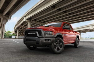 Старі пікапи RAM 1500 залишаться в строю з V8 і сильно подорожчають