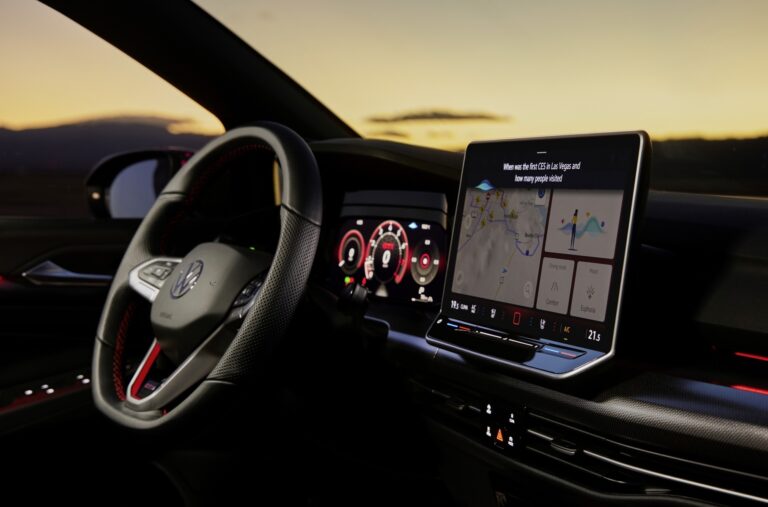 Volkswagen впроваджує штучний інтелект у свої автомобілі