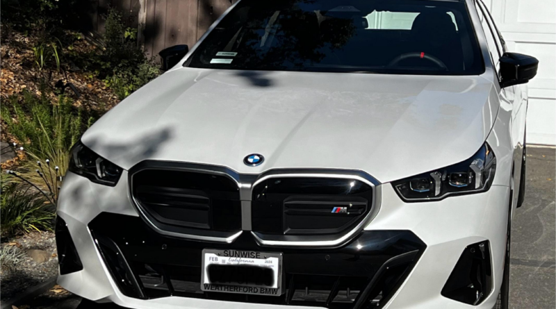У мережі показали найпотужнішу «п’ятірку» BMW нового покоління (Фото)