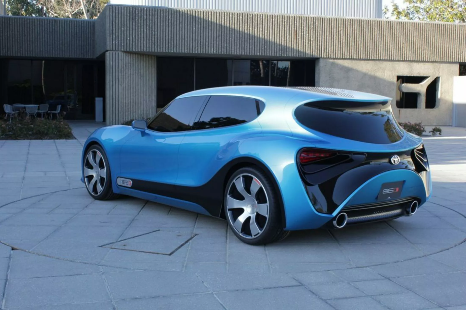 Дизайн-студія Calty показала чотиридверний концепт Toyota Scion XD86D