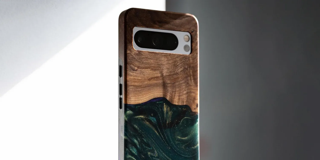 Carved випустив чохли з натурального дерева "Live Edge" для Google Pixel 8 Pro