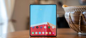 Samsung планує "початкову" версію Galaxy Z Fold 6