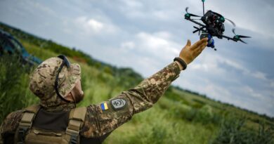 Кожен українець може навчитися збирати FPV завдяки “Житомирському дрону”