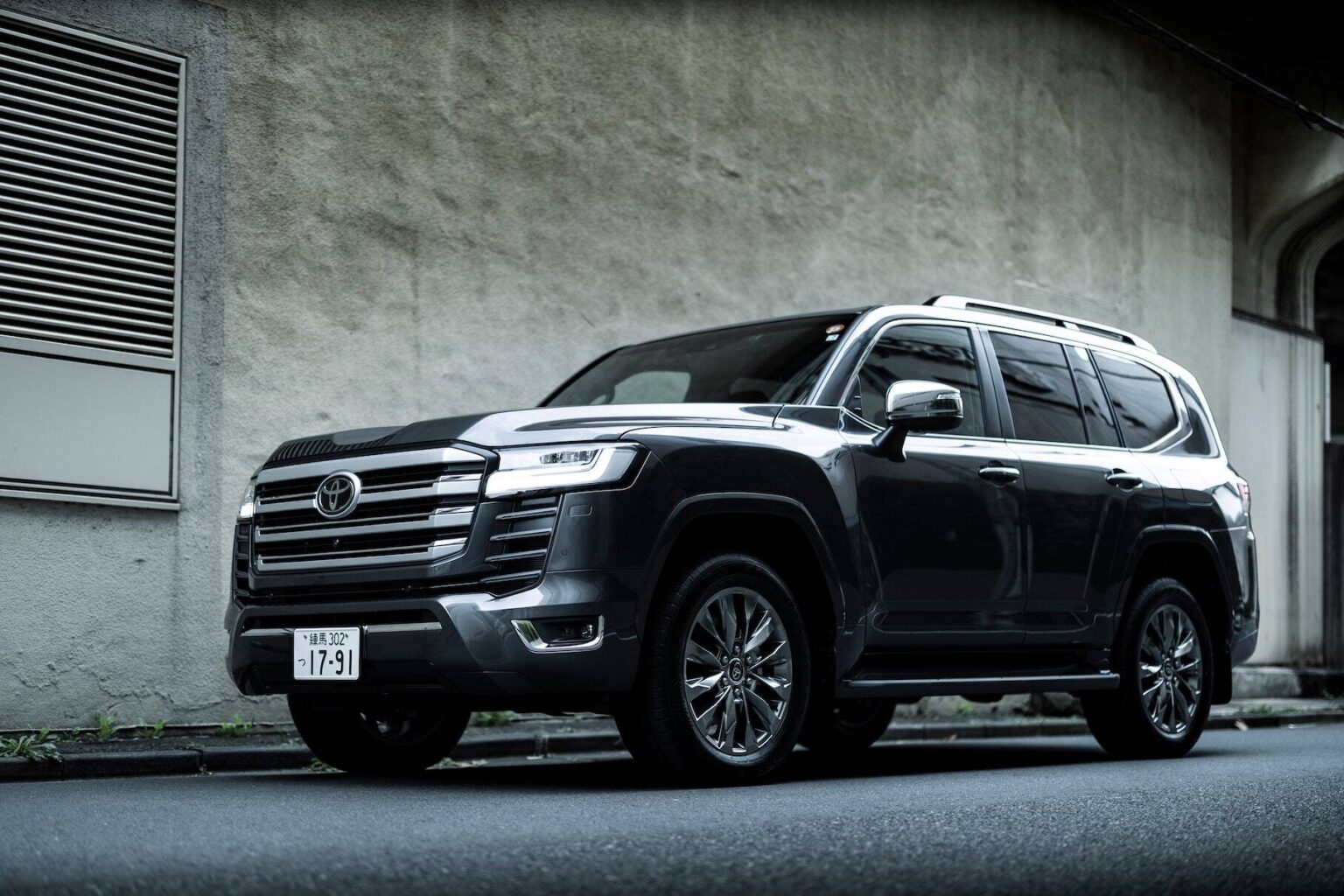 Toyota можуть заборонити випускати Land Cruiser 300 через шахрайство