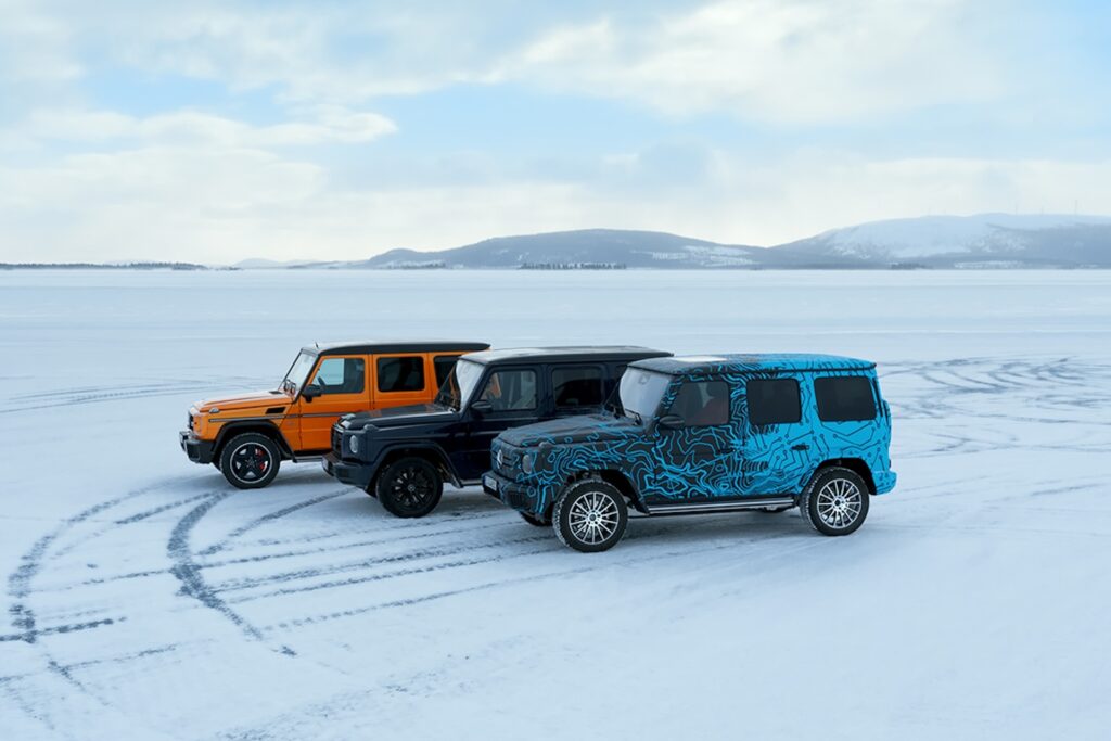 Электрический Mercedes-Benz G-Class сразился на морозе с предшественниками