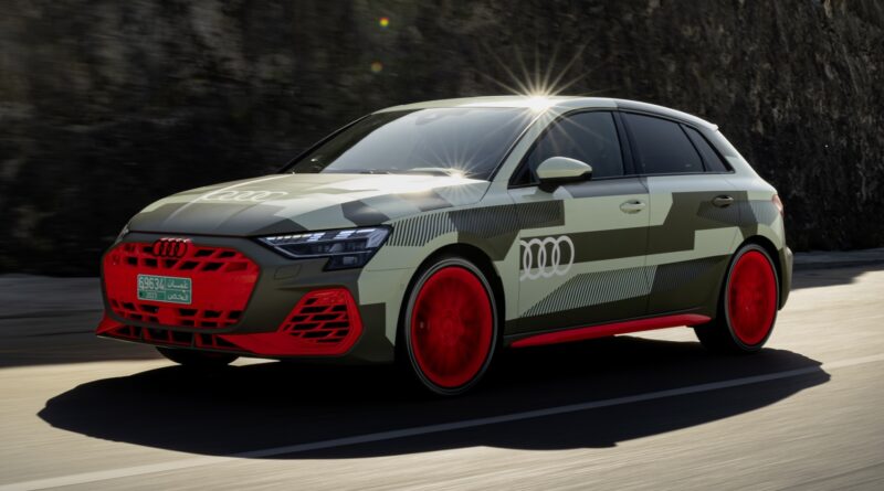 Компанія Audi розповіла про зміни в оновленому S3