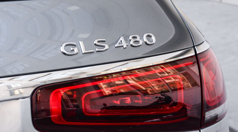 Оновлений Mercedes-Maybach GLS: шість циліндрів і більше потужності