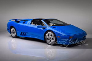 Lamborghini Diablo, принадлежавший Дональду Трампу, продали за 1,1 миллиона долларов