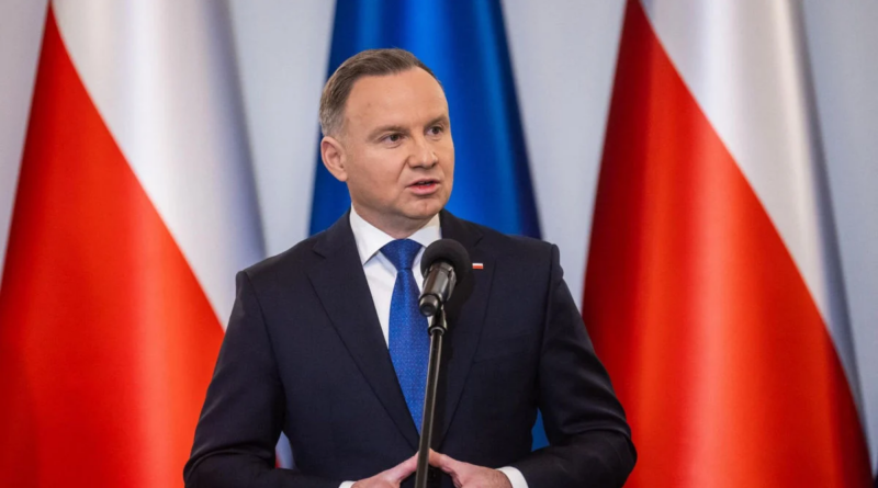 Президент Польщі Дуда висловлює сумнів щодо Криму, але впевнений у поверненні Донбасу під контроль України