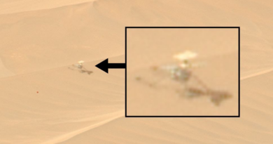 Марсохід Perseverance прислав фото зламаного вертольота NASA Ingenuity на марсіанській дюні
