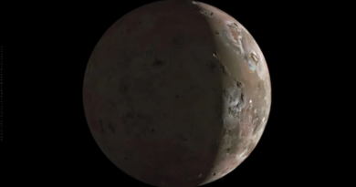 "Юнона" зафіксувала виверження вулканів на супутнику Юпітера Іо