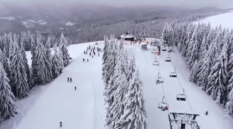 Вечірка пішла не за планом: в Австрії п'яні лижники заблокували трасу на схилі гори