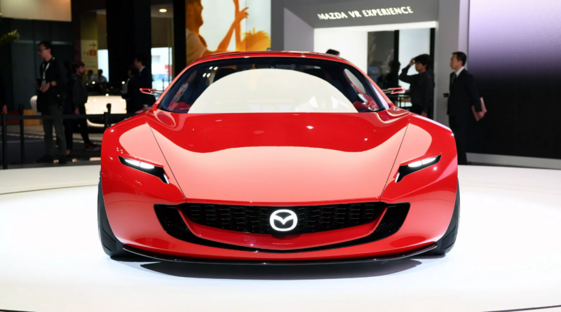 RX-7 відродиться: Шеф-дизайнер Mazda дуже хоче випустити культовий SP