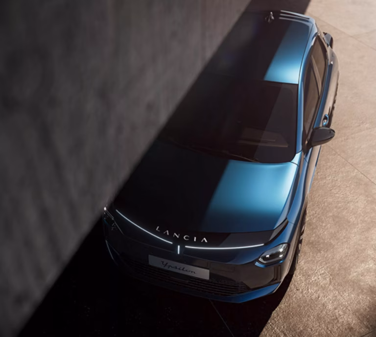 Представлено Lancia Ypsilon EV 2024 із запасом ходу 400 км