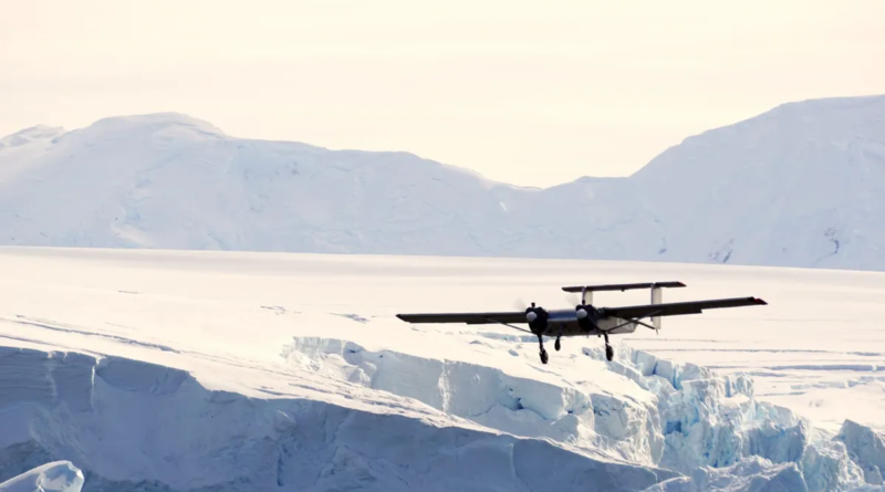Безпілотний літак здійснив політ у небі Антарктиди