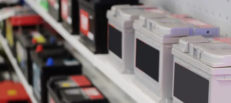 Легкові АКБ: як дізнатись, який акумулятор ставити у автомобіль?