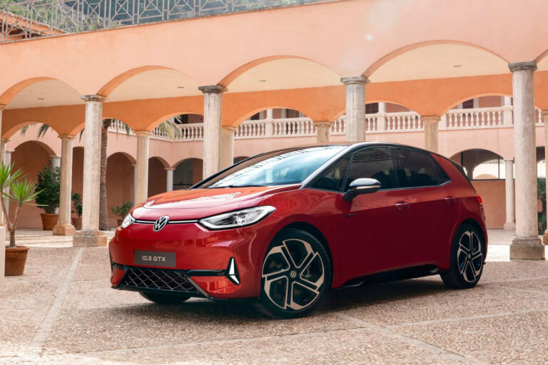 У Volkswagen появился крутой электрический хэтчбек