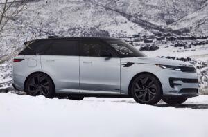 Позашляховик Range Rover Sport отримав "зимову" версію